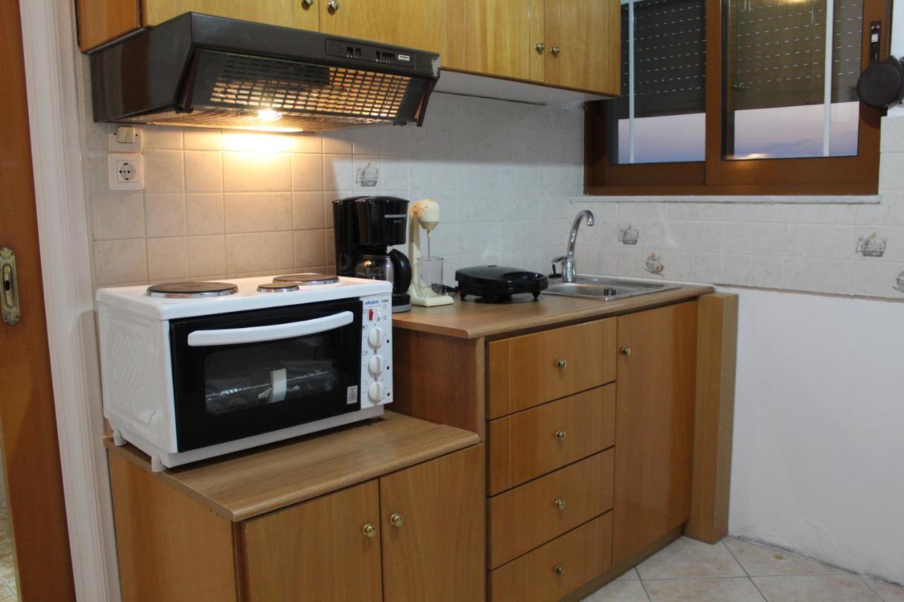 Vakis Apartments 2 Romanon Ngoại thất bức ảnh